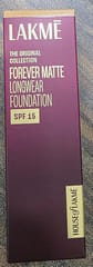 LAKME THE ORIGINAL COLLECTION FOREVER MATTE LONGWEAR FOUNDATION NATURAL CORAL SPF 15